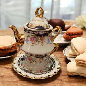 Vintage Sorelle Hand-Painted Porcelain Tea-Cup and Pot Set 1960s (Boxed)